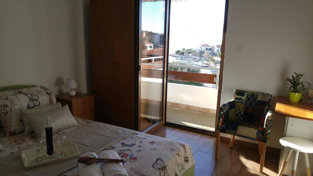 Vera Apartment 1 Rogoznica  Pokoj fotografie