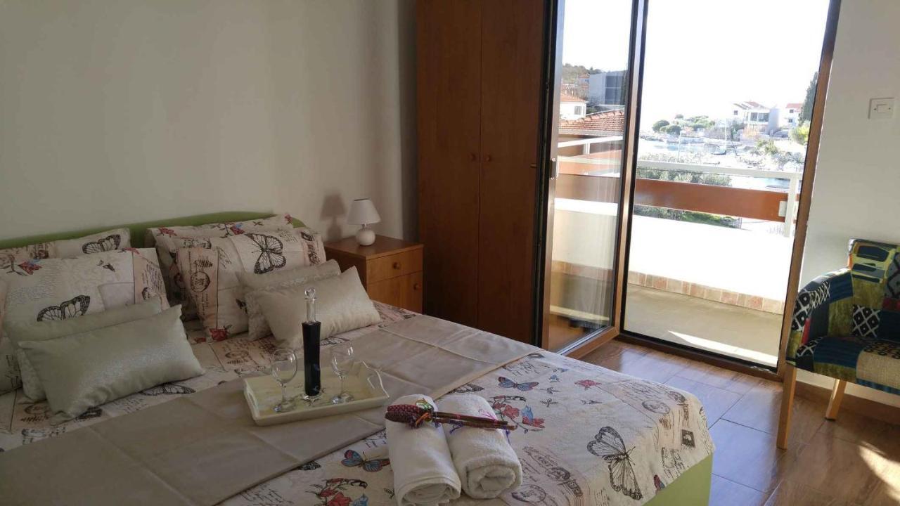 Vera Apartment 1 Rogoznica  Pokoj fotografie