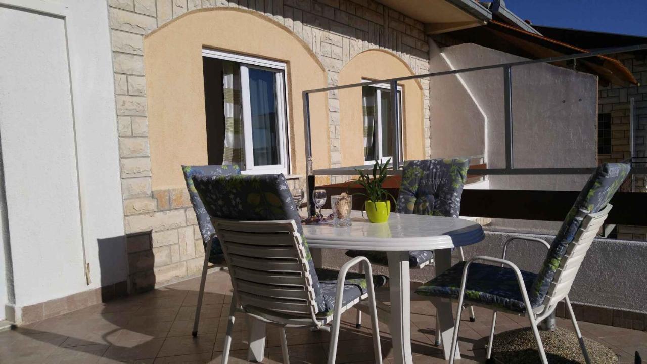 Vera Apartment 1 Rogoznica  Pokoj fotografie